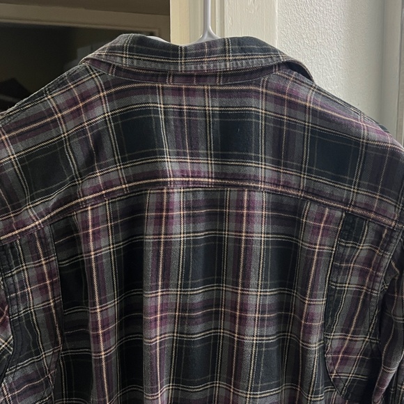 VANS “ Off the Wall “ shirt 📚‼️" - Picture 5 of 8